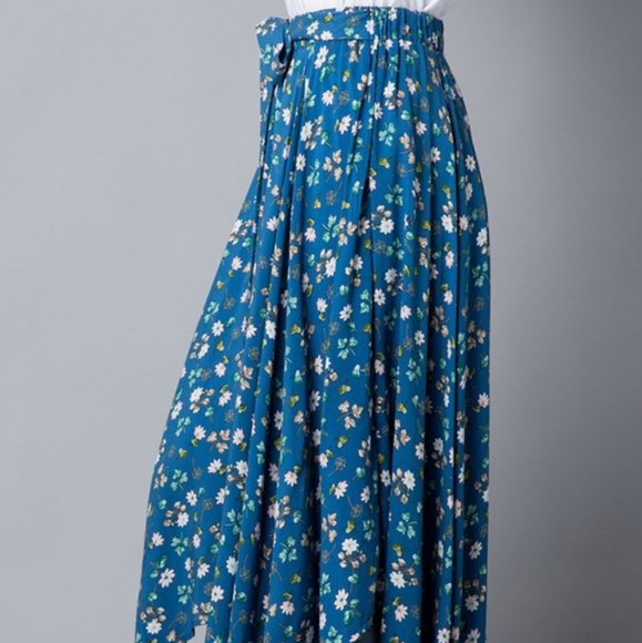 Blue Floral Handkerchief Hem Tie Waist Skirt - Picture 4 of 4